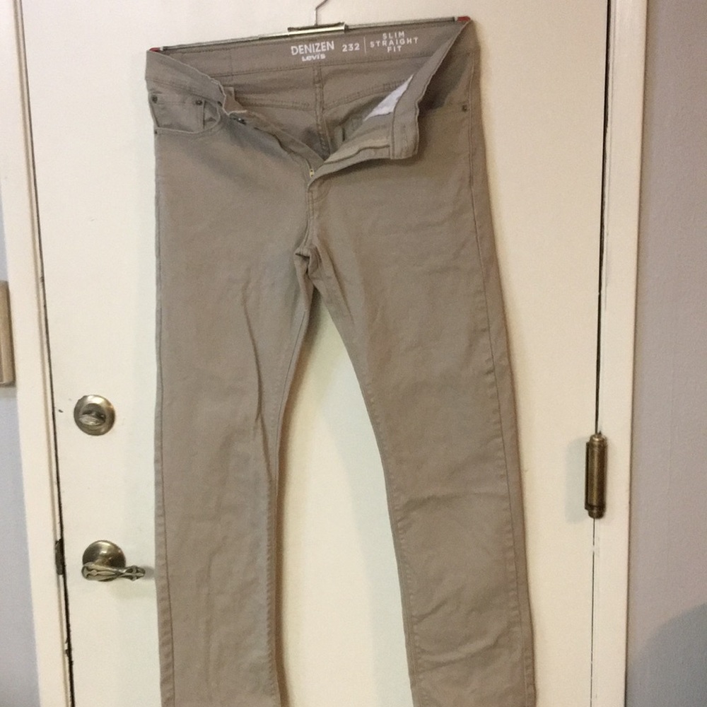 Khaki pants